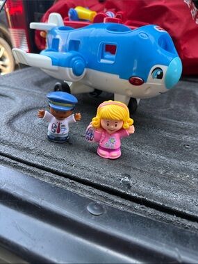 Fisher-Price Blue Toy Airplane with Pilot Figure little people